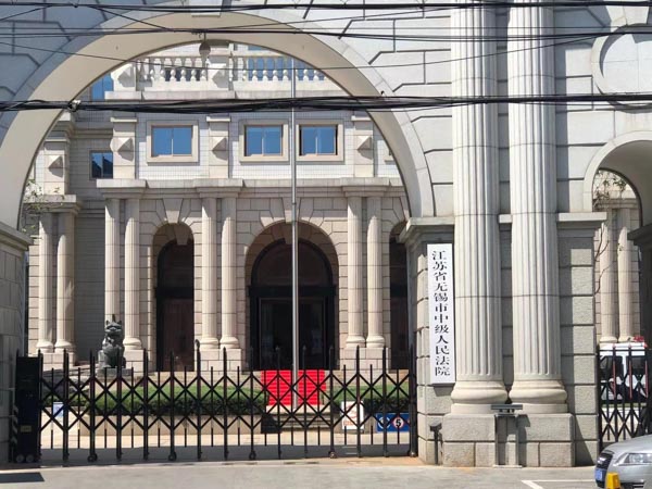 龍崗區離婚律師在線為您講解：關于解除勞動合同賠償金的相關法律知識！